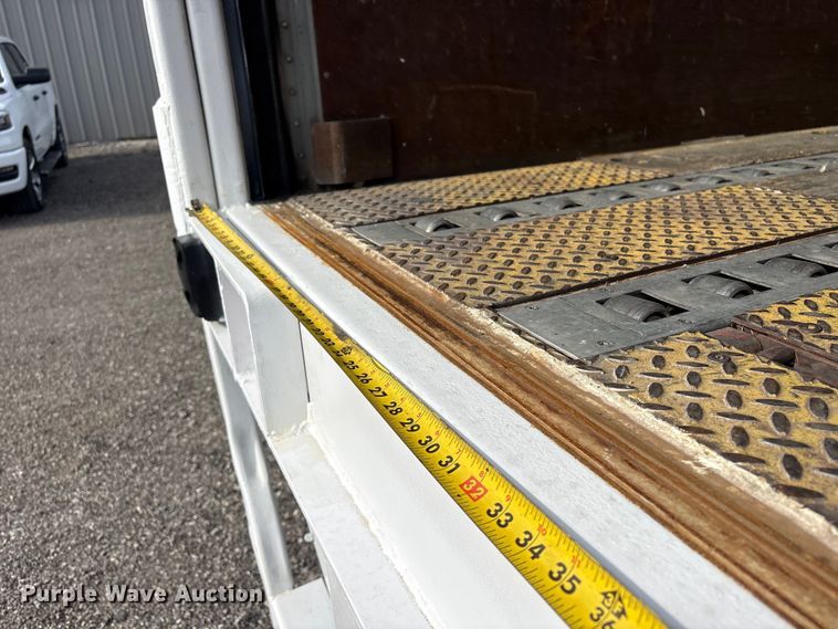 image for item EG9060 1999 Wabash dry van trailer