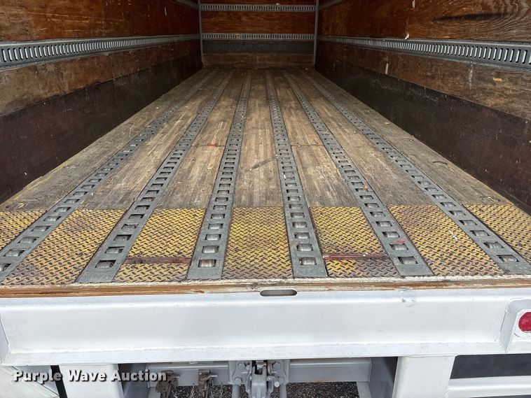 image for item EG9060 1999 Wabash dry van trailer