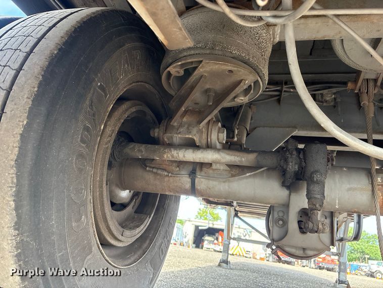 image for item EG9060 1999 Wabash dry van trailer