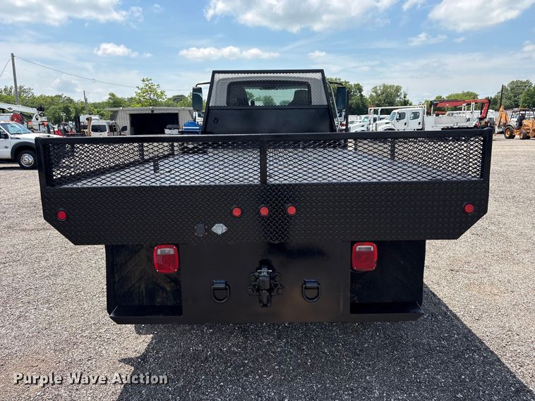 image for item EG9162 2009 International DuraStar 4300 flatbed truck
