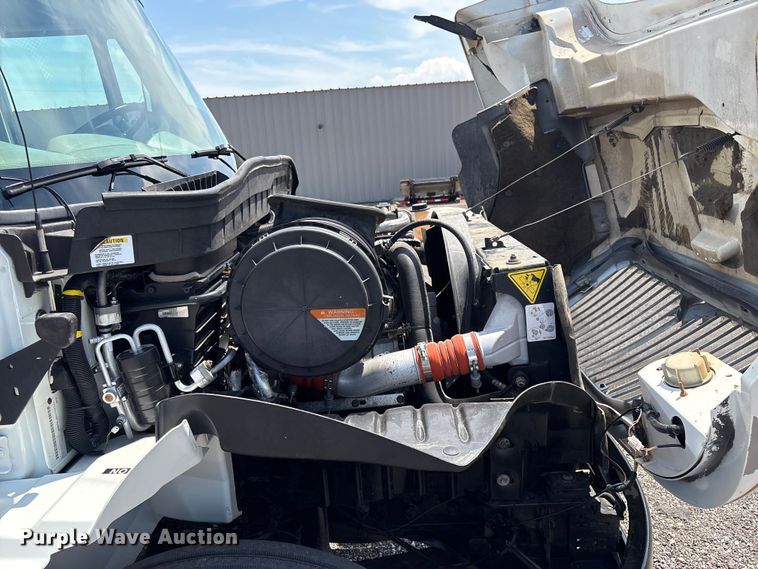 image for item EG9162 2009 International DuraStar 4300 flatbed truck