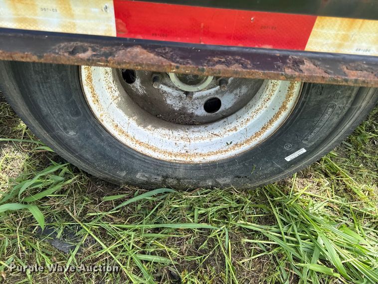 image for item EN0429 2005 Landoll 610B tilt deck equipment trailer