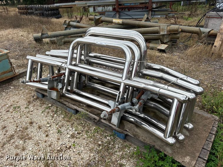 image for item ER3014 Approximately 10 grill guards