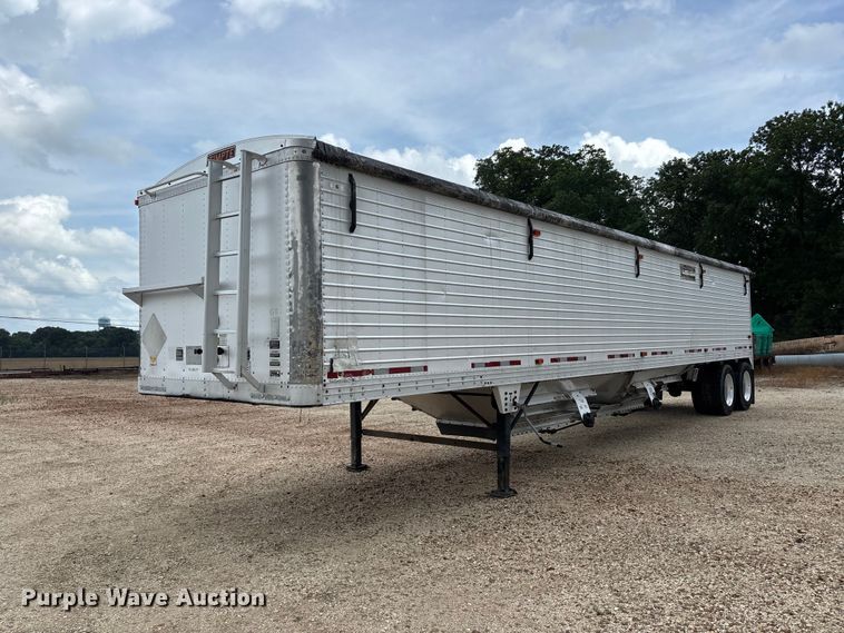 image for item ER3019 2001 Timpte Super Hopper grain trailer