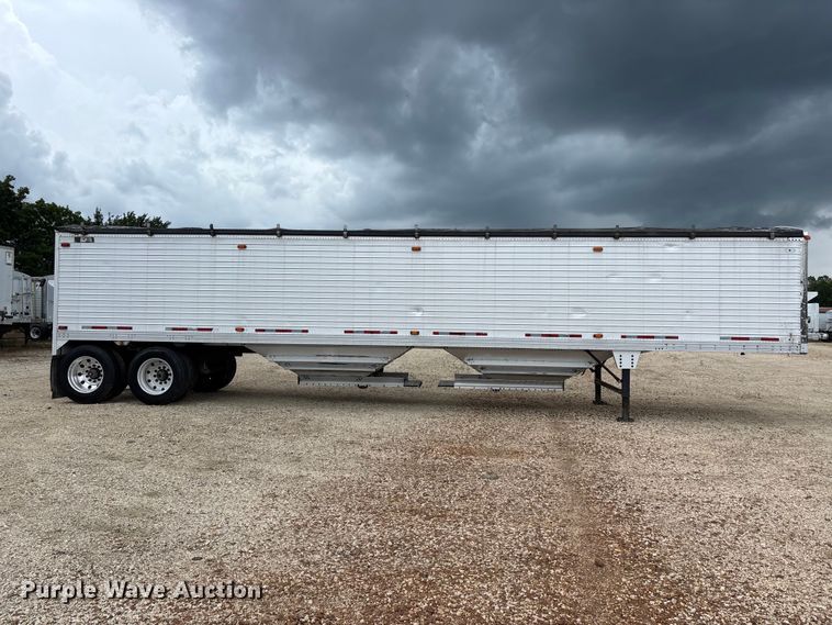 image for item ER3019 2001 Timpte Super Hopper grain trailer