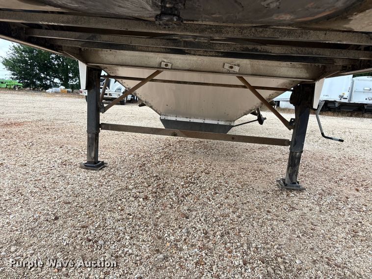 image for item ER3019 2001 Timpte Super Hopper grain trailer