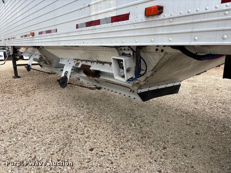 image for item ER3019 2001 Timpte Super Hopper grain trailer