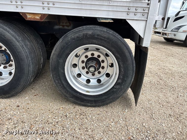 image for item ER3019 2001 Timpte Super Hopper grain trailer