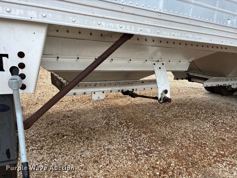 image for item ER3020 2005 Timpte Hopper grain trailer