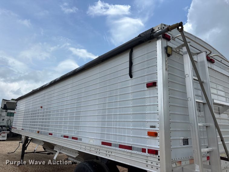 image for item ER3020 2005 Timpte Hopper grain trailer
