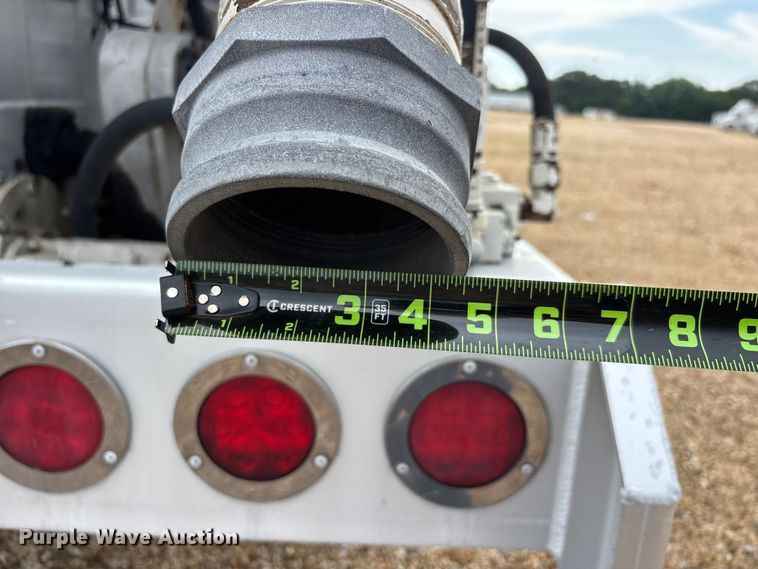 image for item ER3021 2020 Ledwell LW49ADC-DD-Hv-VR feed delivery trailer