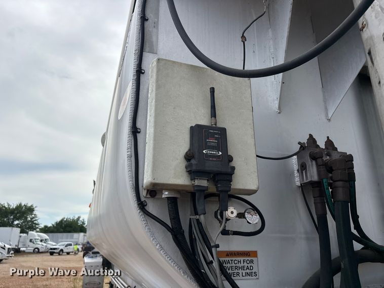 image for item ER3021 2020 Ledwell LW49ADC-DD-Hv-VR feed delivery trailer