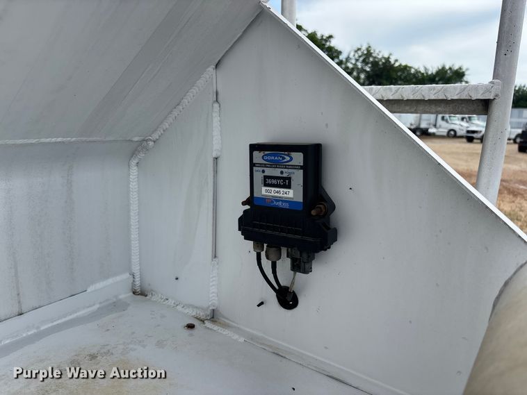 image for item ER3021 2020 Ledwell LW49ADC-DD-Hv-VR feed delivery trailer