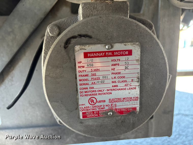 image for item ER7559 1995 Kenworth T450 fuel truck