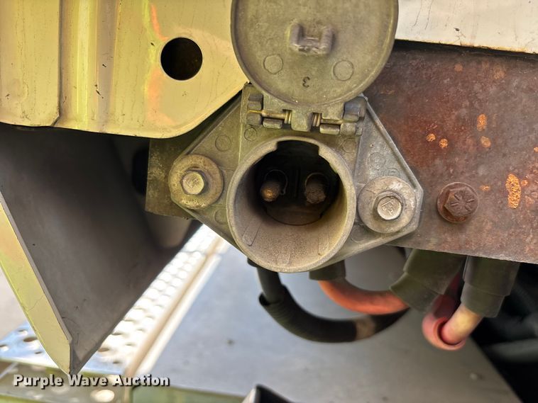 image for item ER7563 2017 International ProStar fuel truck