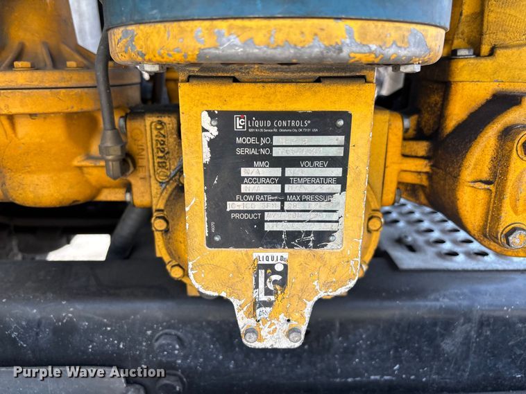 image for item ER7563 2017 International ProStar fuel truck