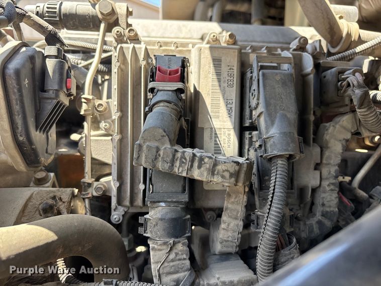image for item ER7563 2017 International ProStar fuel truck
