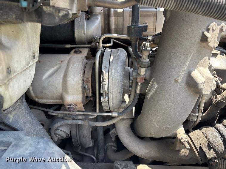 image for item ER7563 2017 International ProStar fuel truck