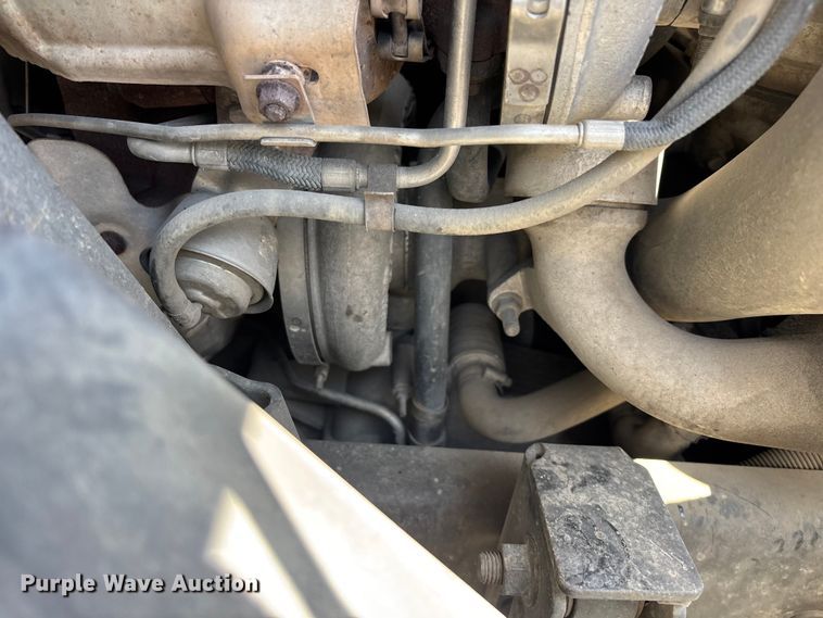 image for item ER7563 2017 International ProStar fuel truck