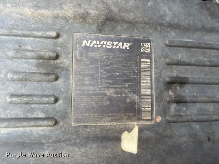 image for item ER7563 2017 International ProStar fuel truck