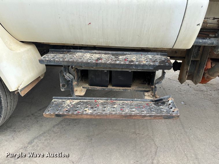 image for item ER7657 2005 Ford F650 Super Duty water truck