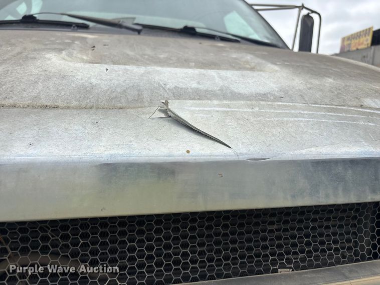 image for item ER7657 2005 Ford F650 Super Duty water truck