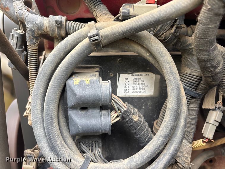 image for item ER7657 2005 Ford F650 Super Duty water truck