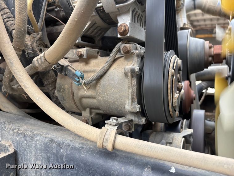 image for item ER7657 2005 Ford F650 Super Duty water truck