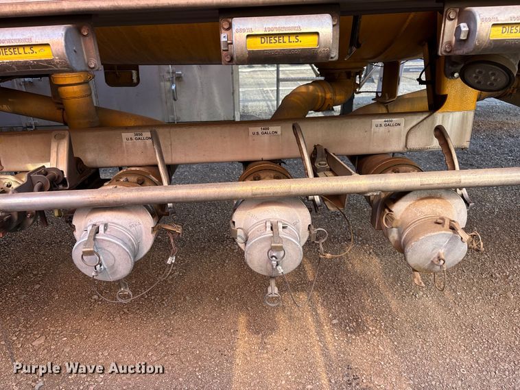 image for item ER7667 2016 MAC tank trailer
