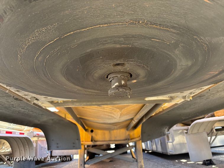 image for item ER7667 2016 MAC tank trailer
