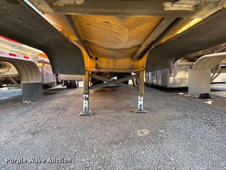 image for item ER7667 2016 MAC tank trailer
