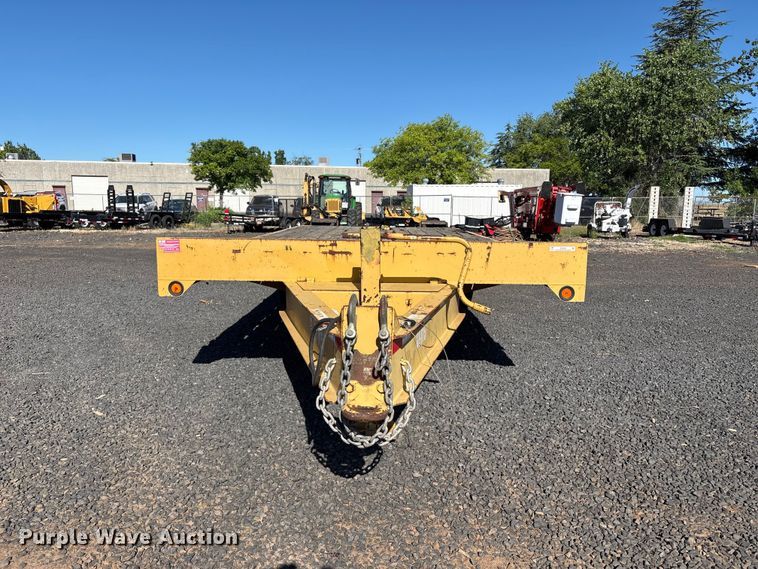 image for item ET0542 2006 Tow Master T-24 equipment trailer