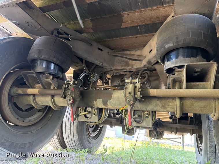 image for item ET6256 2002 Utility Trailer Manufacturer Utility Trailer Manufacturer dry van trailer