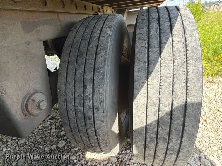 image for item ET6256 2002 Utility Trailer Manufacturer Utility Trailer Manufacturer dry van trailer