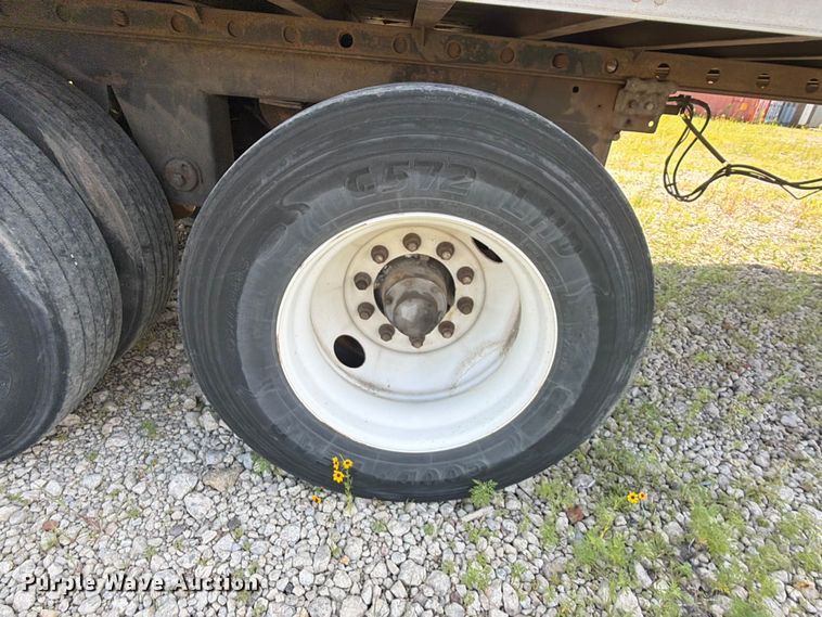 image for item ET6256 2002 Utility Trailer Manufacturer Utility Trailer Manufacturer dry van trailer