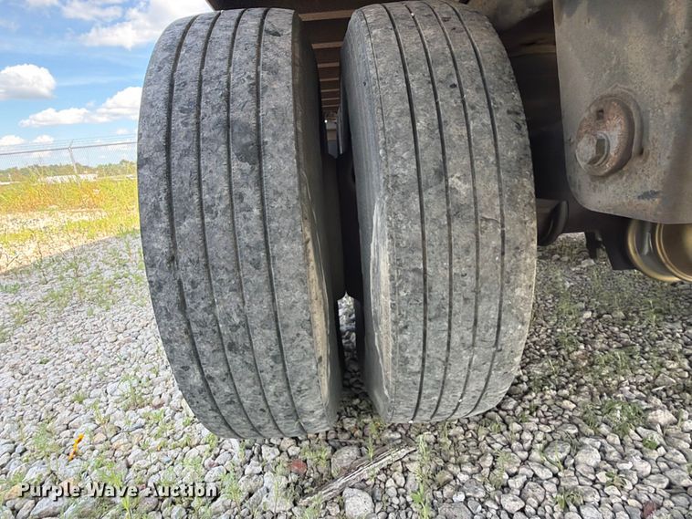 image for item ET6256 2002 Utility Trailer Manufacturer Utility Trailer Manufacturer dry van trailer