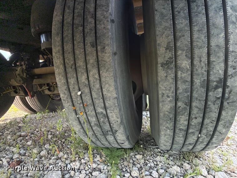 image for item ET6256 2002 Utility Trailer Manufacturer Utility Trailer Manufacturer dry van trailer
