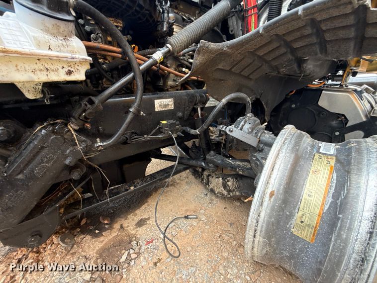 image for item ET6294 2025 Freightliner Cascadia 126 truck cab and chassis