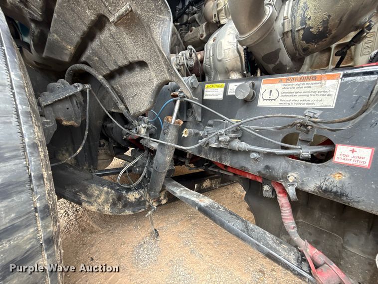 image for item ET6294 2025 Freightliner Cascadia 126 truck cab and chassis