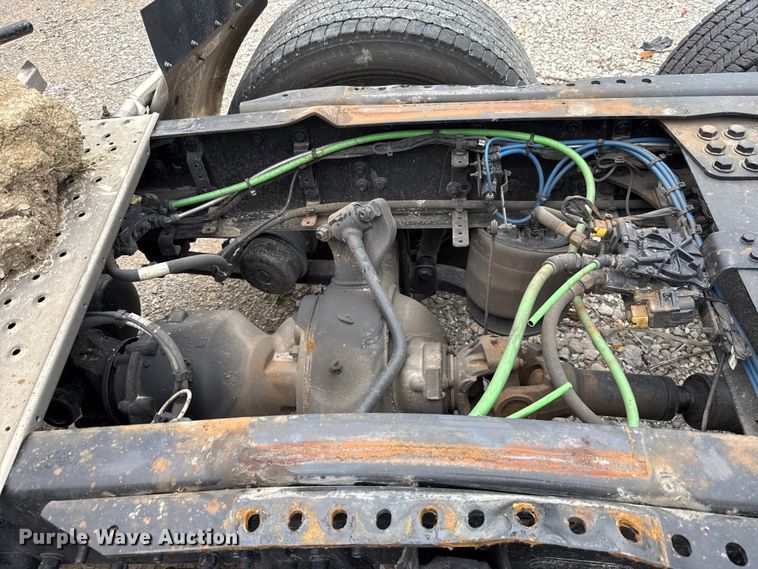 image for item ET6294 2025 Freightliner Cascadia 126 truck cab and chassis