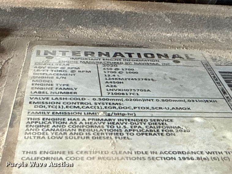 image for item ET6296 2021 International LT625  semi truck