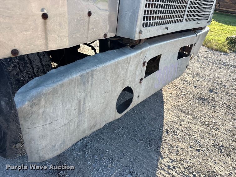 image for item EU5700 1987 Marmon Motor Co semi truck
