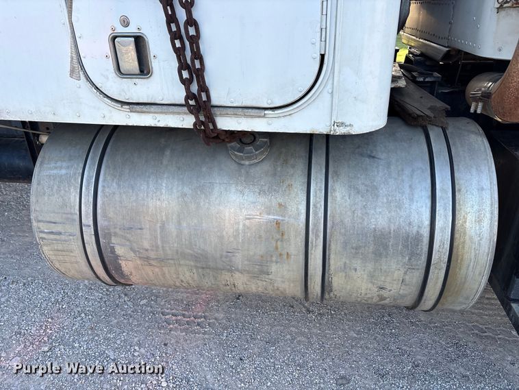 image for item EU5700 1987 Marmon Motor Co semi truck