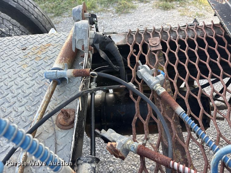 image for item EU5700 1987 Marmon Motor Co semi truck