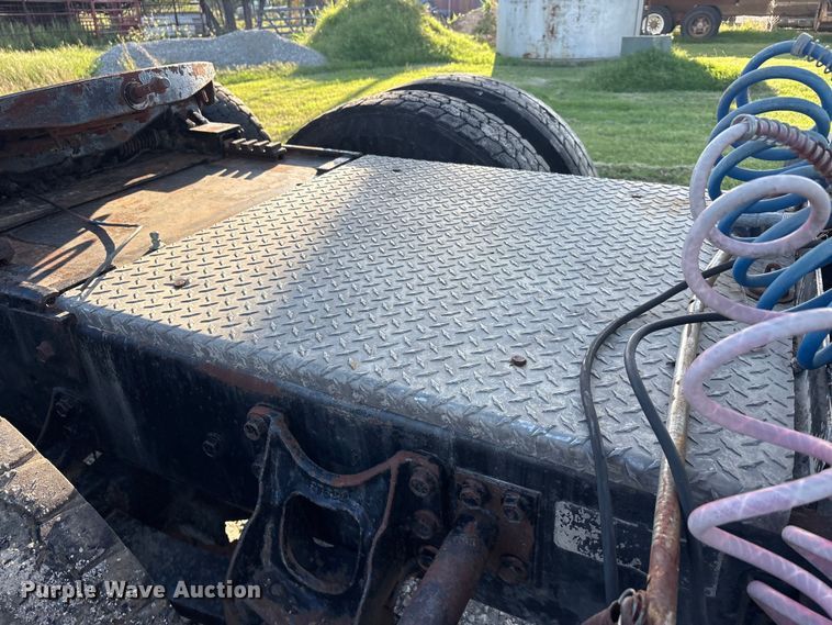 image for item EU5700 1987 Marmon Motor Co semi truck