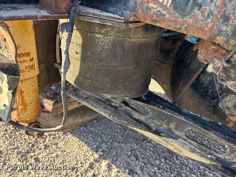 image for item EU5700 1987 Marmon Motor Co semi truck