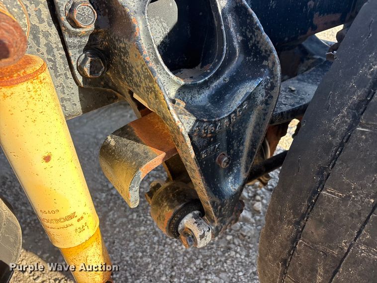 image for item EU5700 1987 Marmon Motor Co semi truck