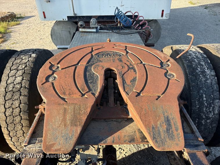 image for item EU5700 1987 Marmon Motor Co semi truck