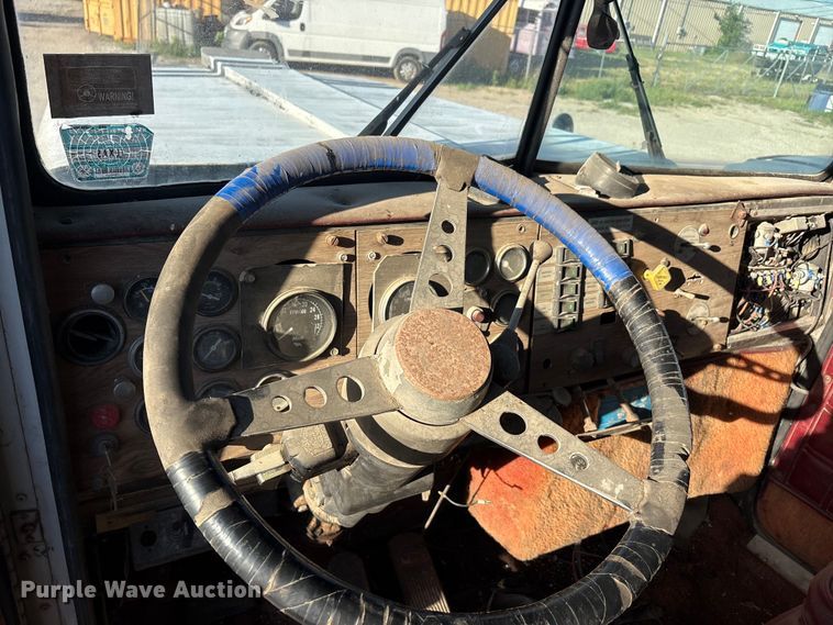 image for item EU5700 1987 Marmon Motor Co semi truck