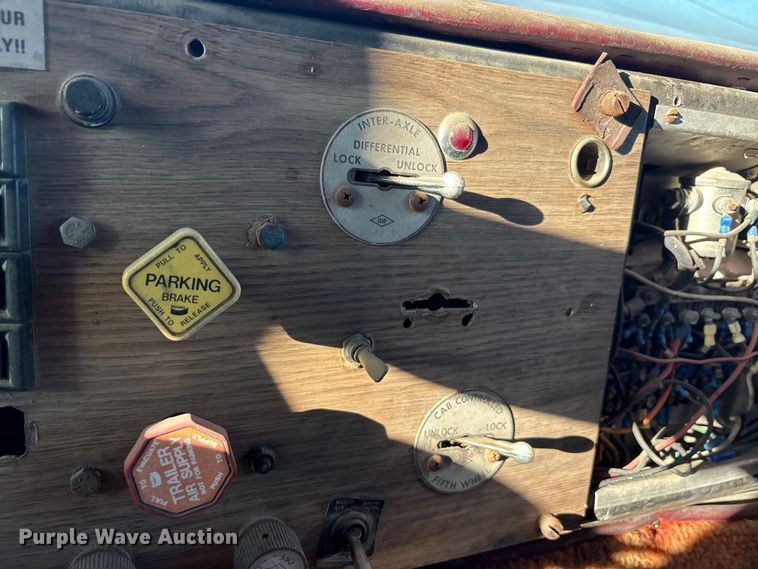 image for item EU5700 1987 Marmon Motor Co semi truck